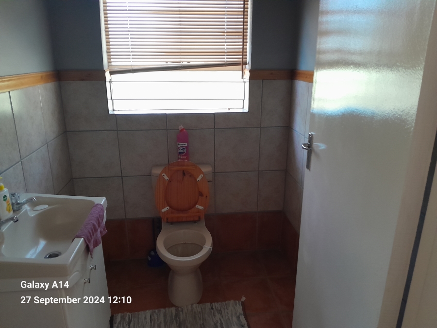 4 Bedroom Property for Sale in Waterval S H North West